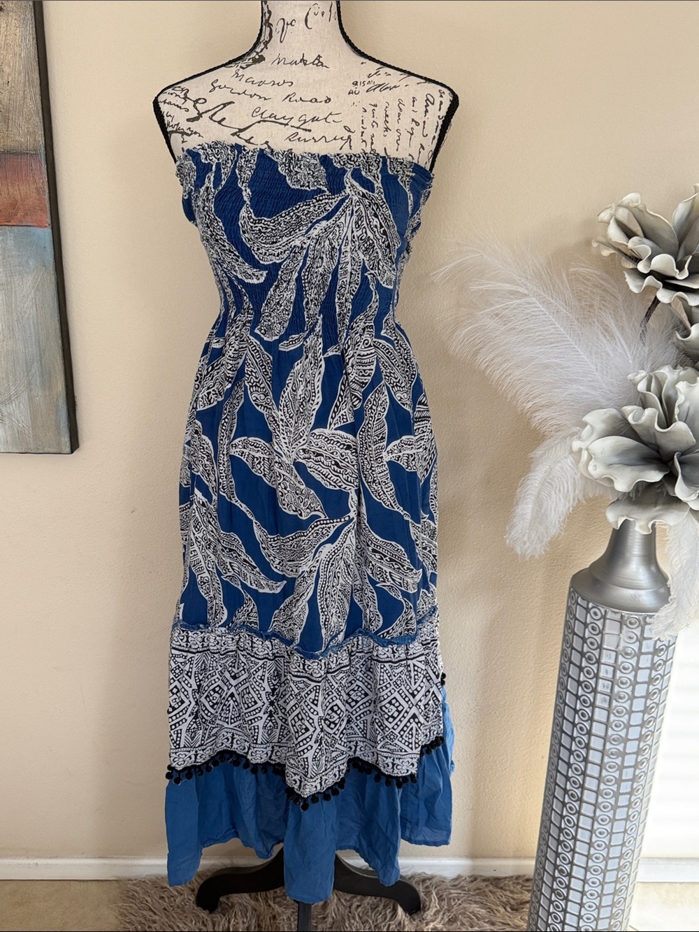 Steve Madden Blue and White Strapless Printed Maxi Dress